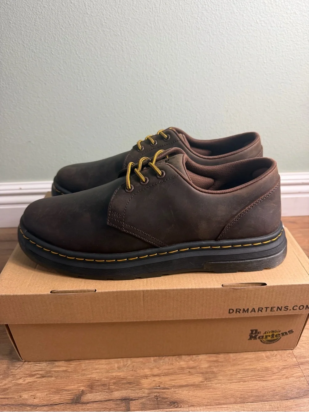❗️NWT❗️Dr. Martens Crewson Lo Dark Brown Leather Shoes Unisex Size 12